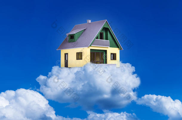 云层上的房子