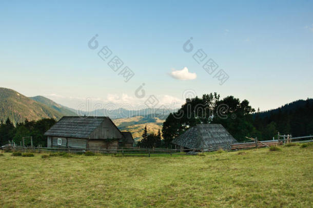 高山上的村庄