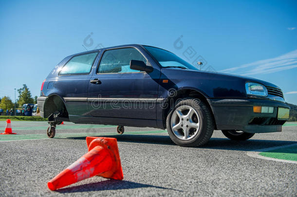 汽车<strong>培训学校</strong>