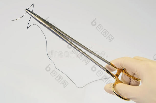 钢制手术钳夹缝合针