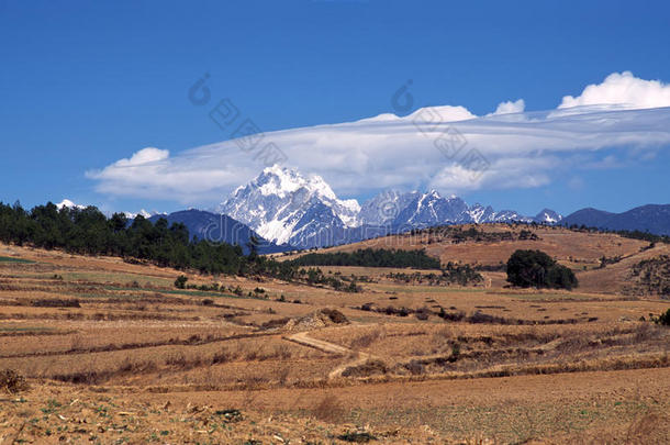 玉龙雪山