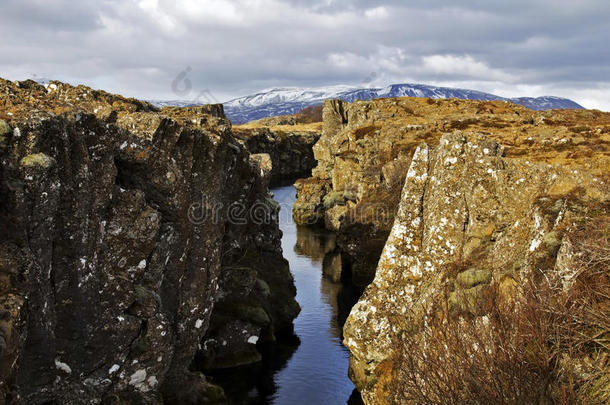 冰岛平维尔利尔或thingvellir的北大西洋漂移/海脊
