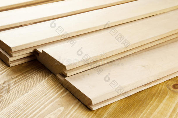 木板上的木板