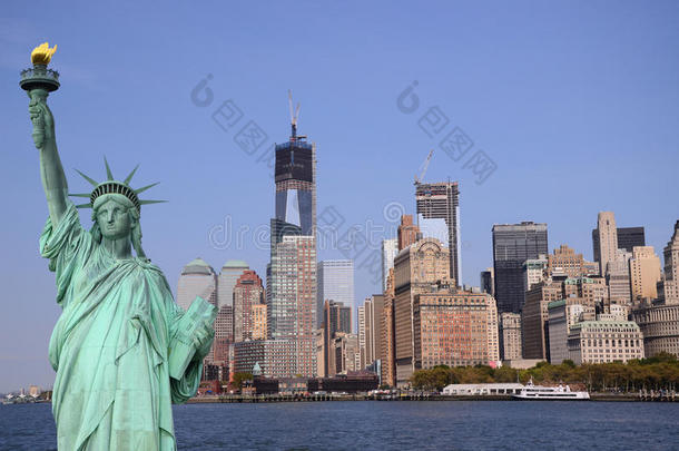 纽约市天际线和自由女神像，纽约，美国