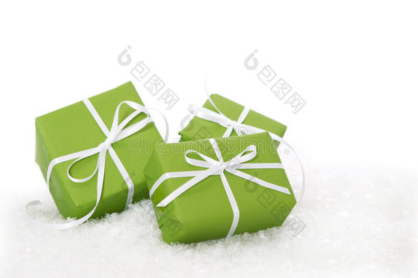 绿色礼品盒系白色丝带-圣诞或生日礼物