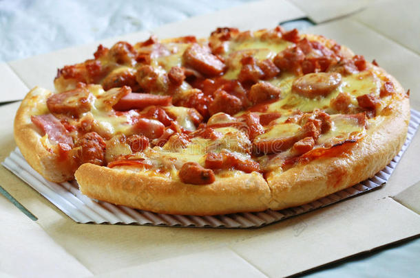 香肠披萨背景