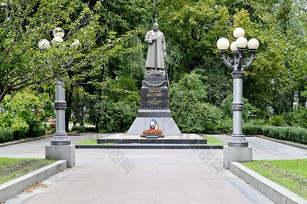 基辅马里因斯基公园纪念碑