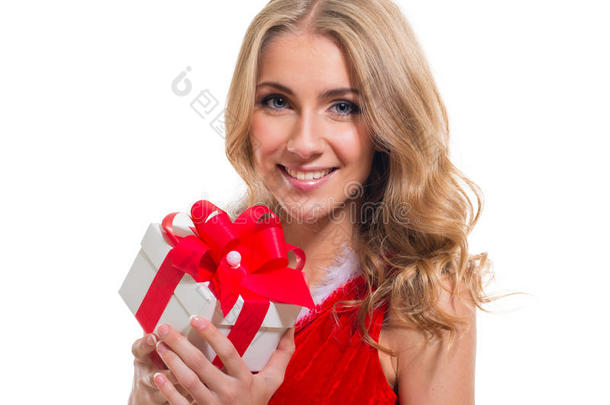 带礼物盒的圣诞老人快乐微笑的女人