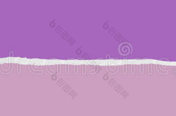 撕开的紫色纸横幅