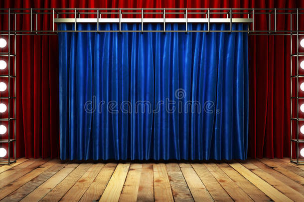 舞台上的蓝色法布里克窗帘