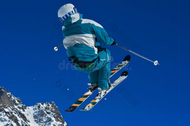 滑雪跳台