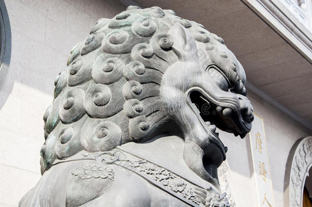<strong>上海静安寺</strong>
