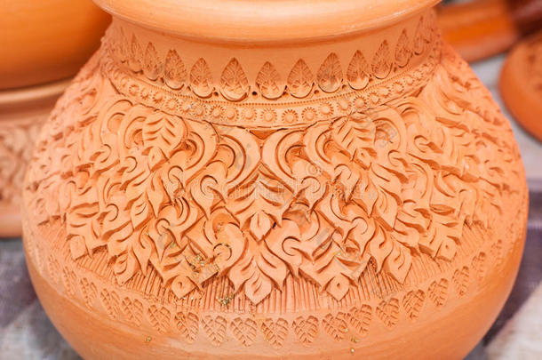 精美的泰式陶器图案