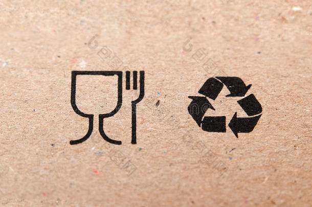 餐厅与回收的象征