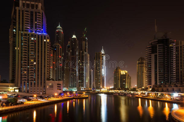 阿联酋迪拜码头夜景