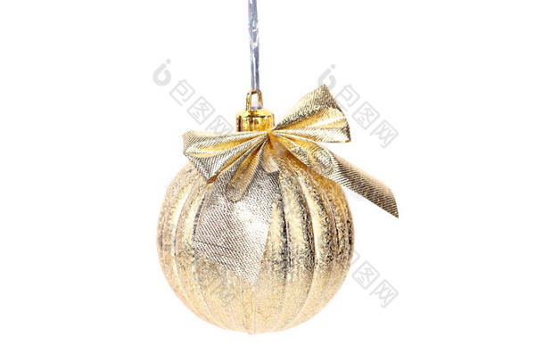 金色的圣诞彩带球。