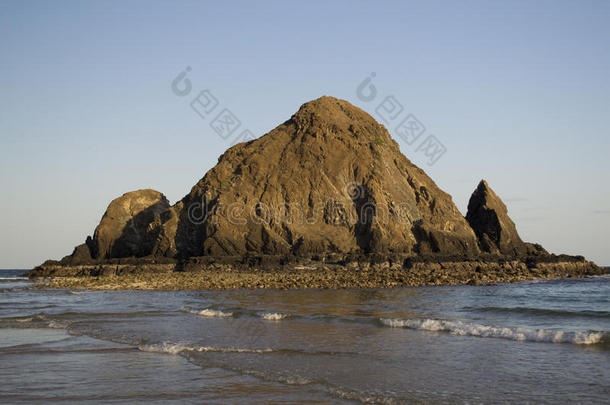 阳光海滩场景