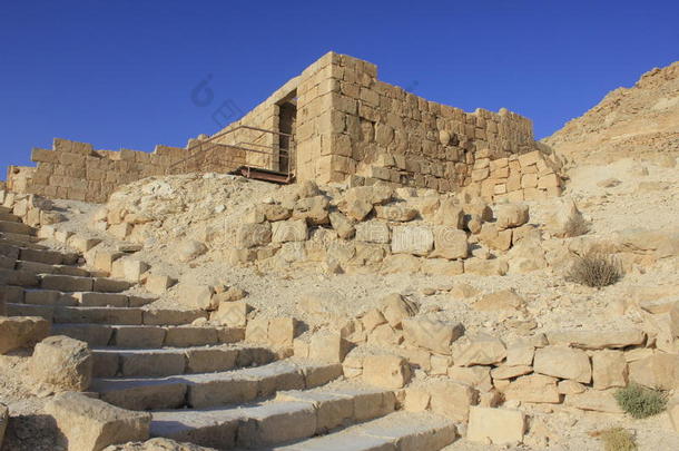 纳巴特安市阿夫达特的古建筑和楼梯
