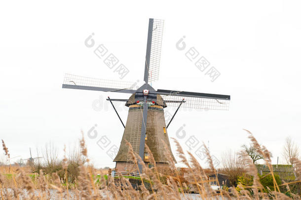 荷兰传统风车
