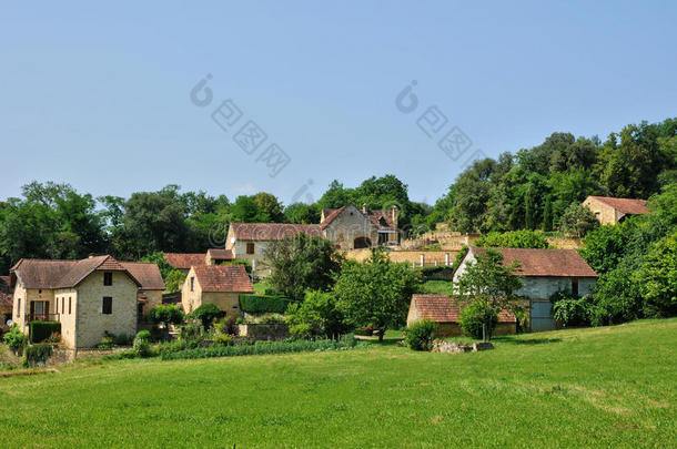 法国，风景如画的圣蒙丹村