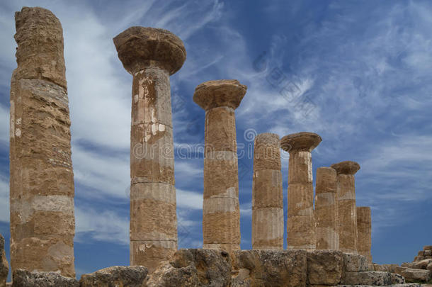 西西里岛阿格里根托神庙山谷，古希腊赫拉克勒斯神庙遗迹（公元前五、六世纪）