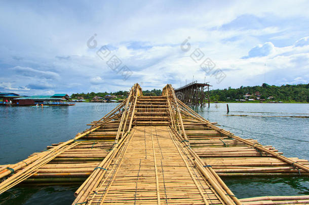 utamanusorn桥或morn桥，泰国