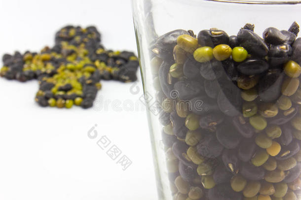 玻璃上的亚洲豆，护理艺术设计