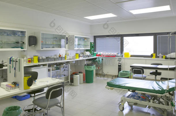 医疗中心的献血和分析室。