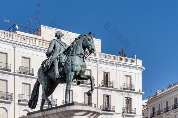 西班牙马德里的卡洛斯三世雕像。