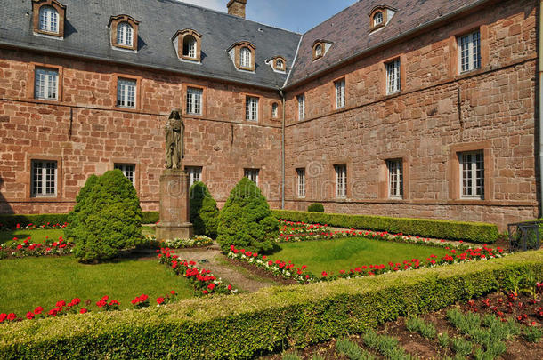 法国奥特罗特圣奥迪修道院
