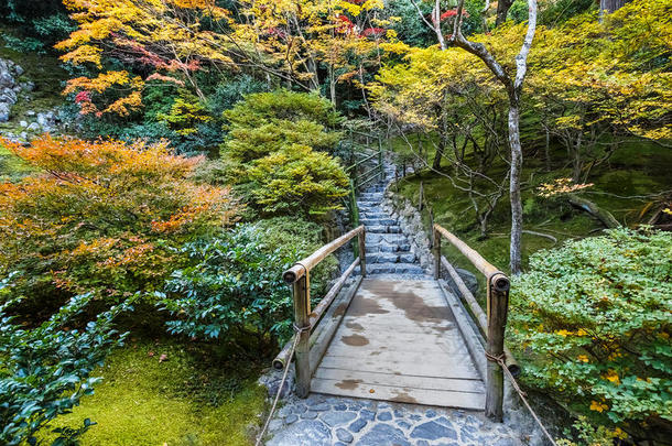 京都金阁寺千森开玉寺花园