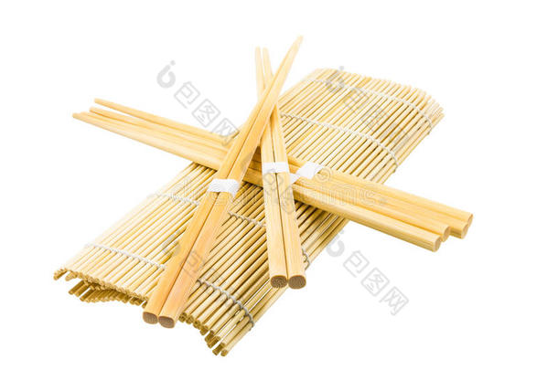 放在地毯上做寿司的木筷子