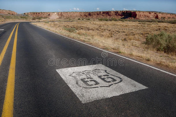 66号公路：美国66号盾牌，猫头鹰岩，新墨西哥州拉古纳