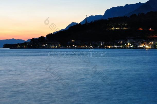 波德戈拉与比奥科沃山夜景