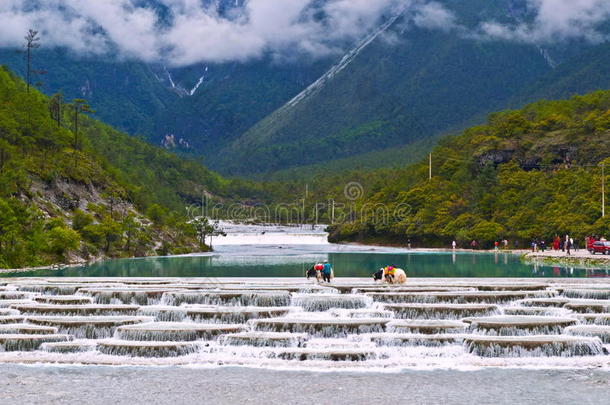 丽江<strong>大</strong>雁景