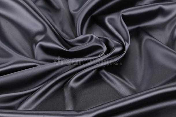 黑色丝绸背景。
