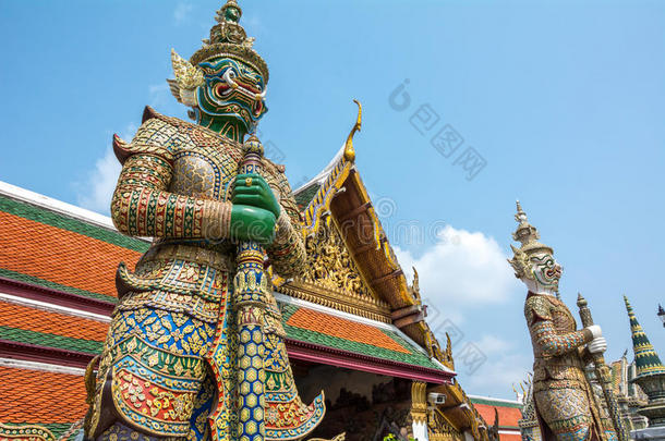 泰国曼谷庙宇婆罗角巨人3