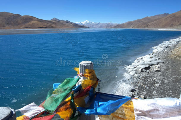藏羊卓雍错湖，