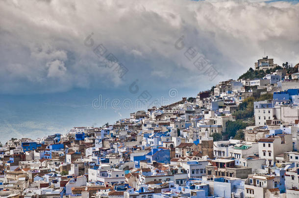 摩洛哥chefchaouen blue town全景