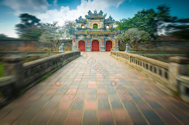 亚洲越南顺化城堡美丽的大门。