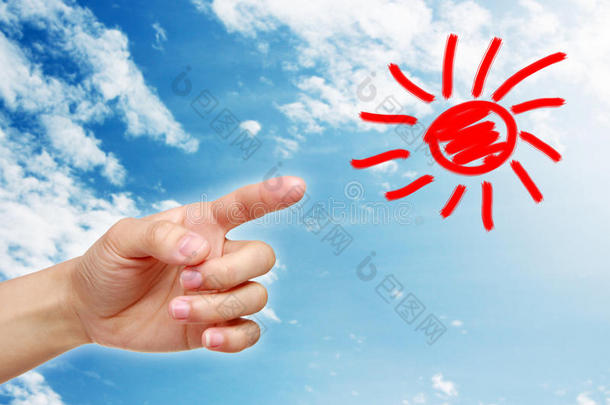 手指卡通太阳在天空中