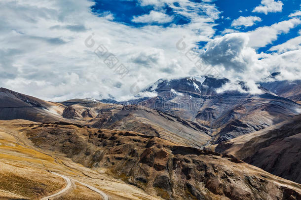 云景喜马拉雅山喜马拉雅山脉风景攀登