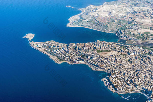 从空中看马耳他的布吉巴