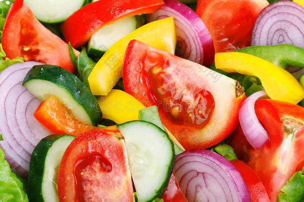 新鲜蔬菜沙拉和维生素。