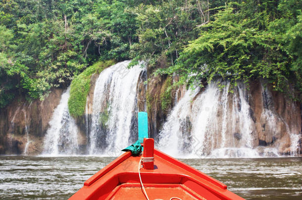 泰国美丽河旅游