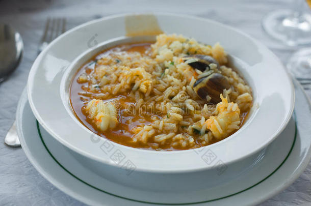 海鲜汤饭