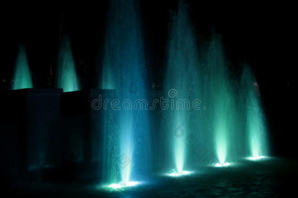 夜色喷泉-绿松石原图