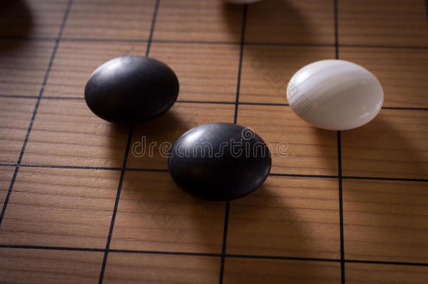 围棋板上的石头特写镜头