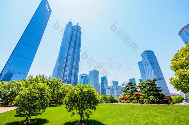 上海<strong>陆家嘴</strong>金融中心的现代建筑