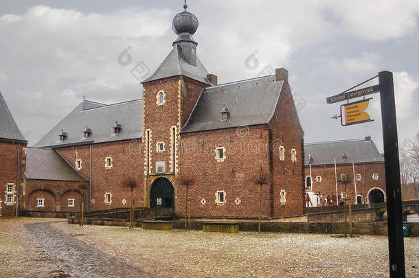 卡斯泰尔霍恩斯布鲁克，荷兰最著名的城堡之一。